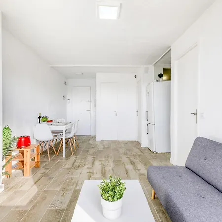 Manhattan By Interhome *