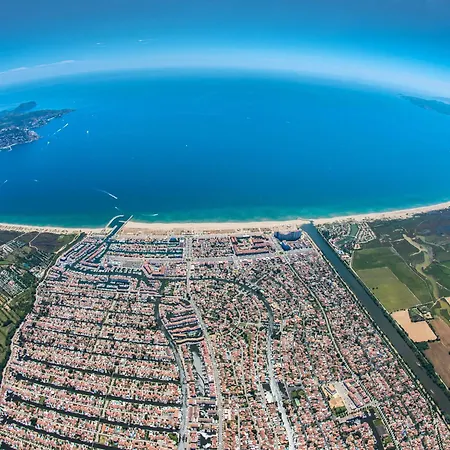 Manhattan By Interhome Lejlighed